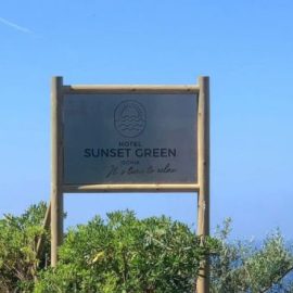 Hotel Sunset Green | insegna